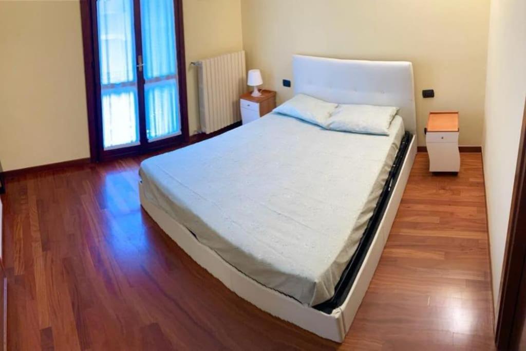 Apartment Center Of Milan Luaran gambar