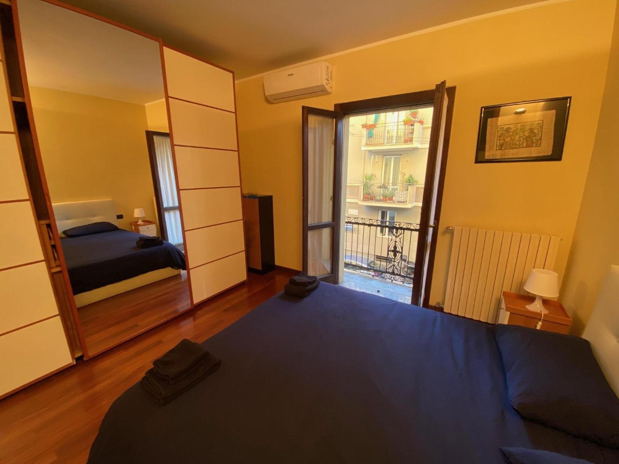 Apartment Center Of Milan Luaran gambar