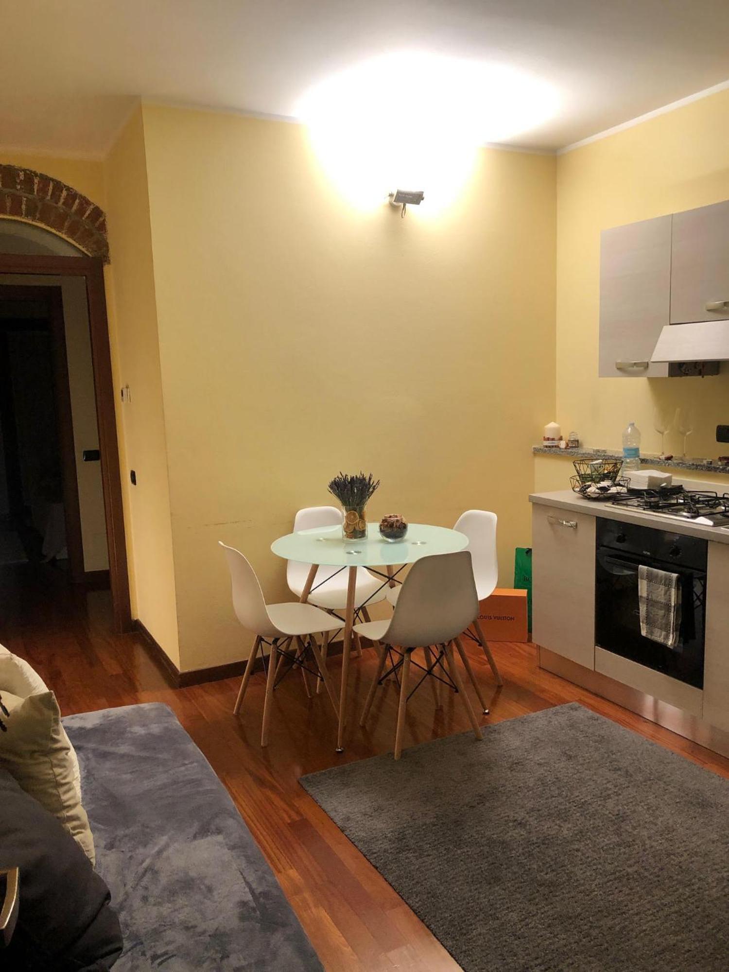 Apartment Center Of Milan Luaran gambar